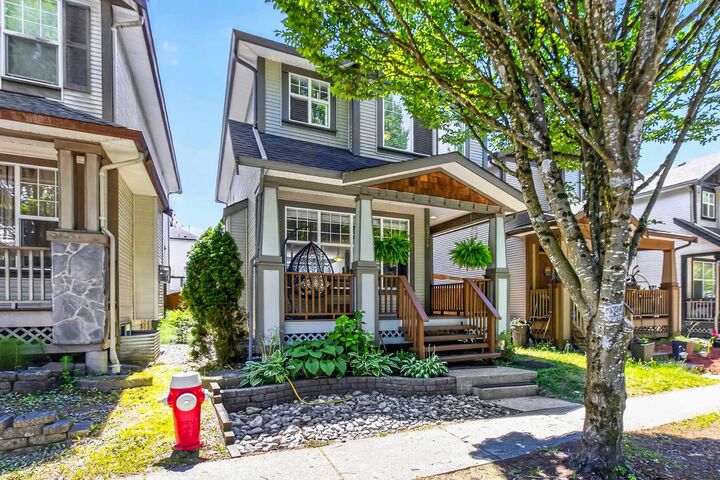 Property Photo: 24348 102A Avenue BC V2W 1X9