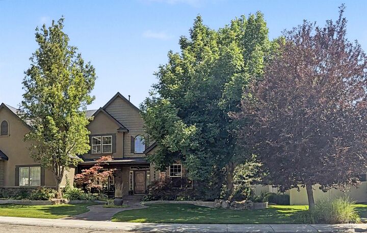 Property Photo: 4663 W Clear Field ID 83616