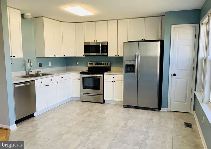 Property Photo:  100 Quince Tree Drive  WV 25403 