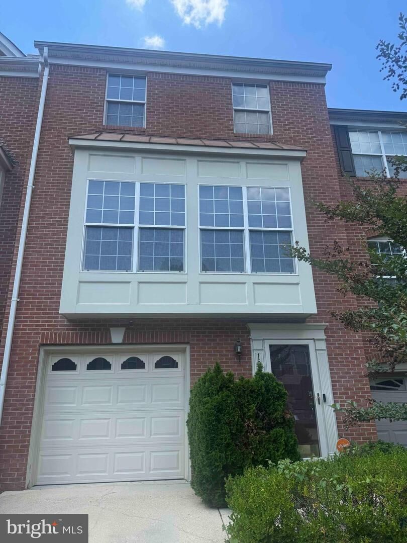 Property Photo: 10502 Glen Manor Drive MD 20720