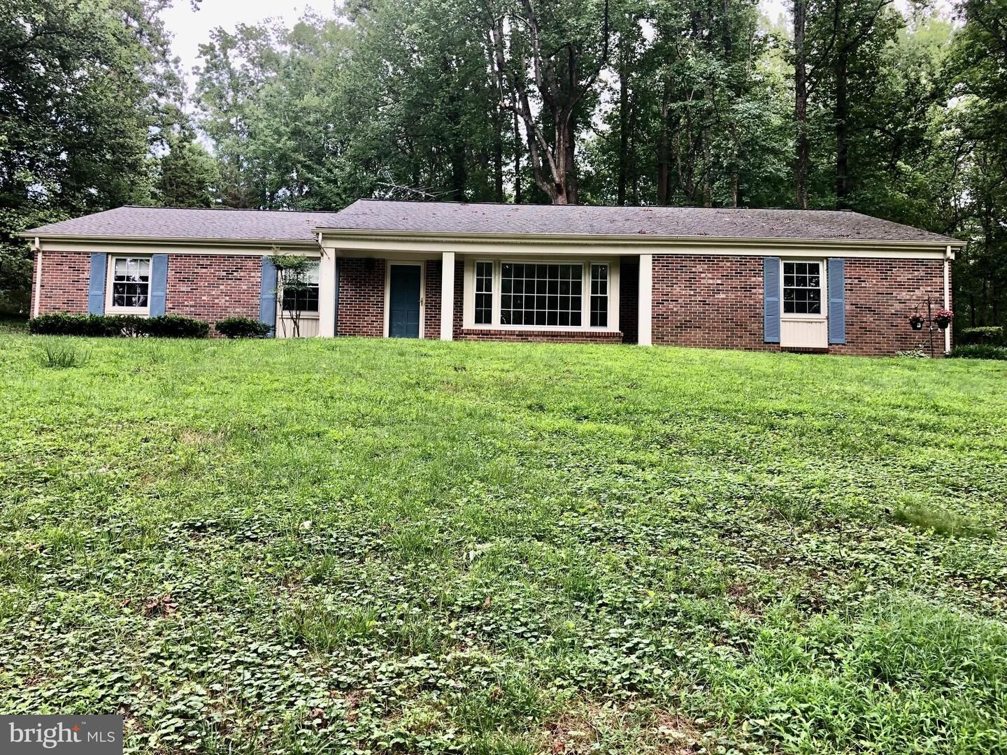 Property Photo: 6250 Sleepy Hollow Road MD 20646
