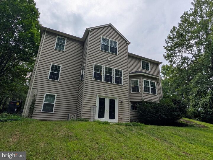 Property Photo:  2440 Abigail Court  MD 20678 