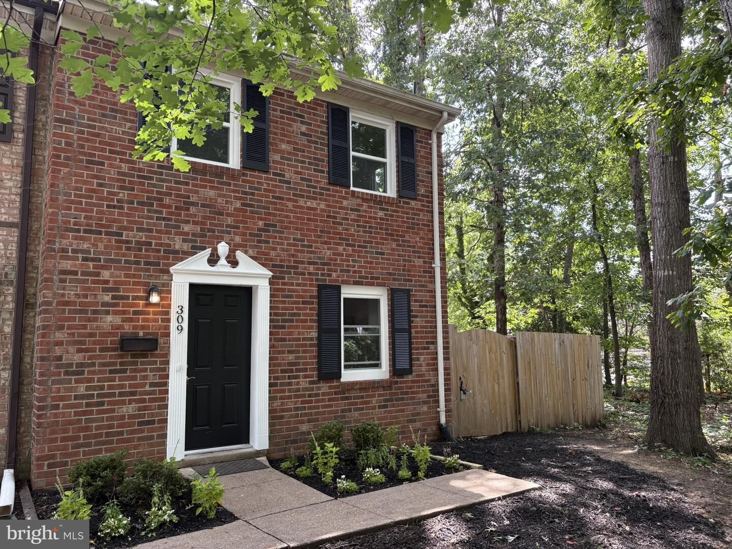 Property Photo: 309 Olde Greenwich Dr. VA 22408