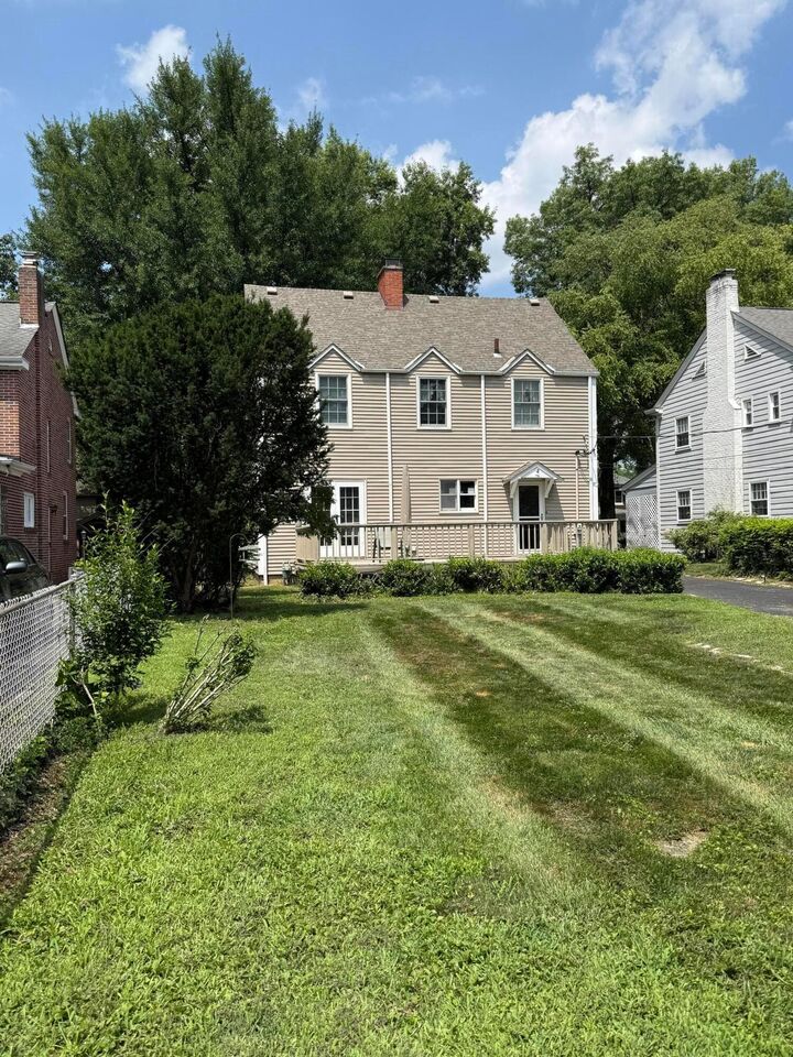 Property Photo: 262 N Ardmore Road OH 43209
