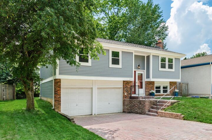 Property Photo: 4031 Tri Corner Court OH 43230