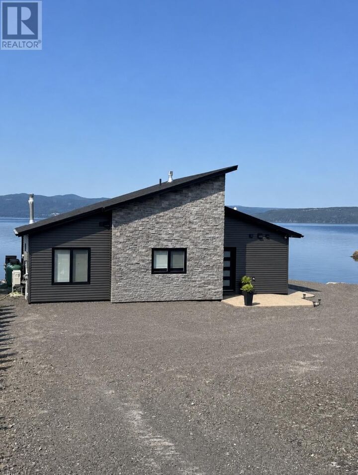 Property Photo: 1328 Random Island Road NL A5A 3A1