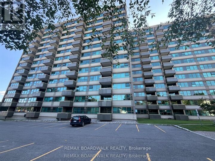 Property Photo:  555 Brittany Drive 407  ON K1K 4C5 