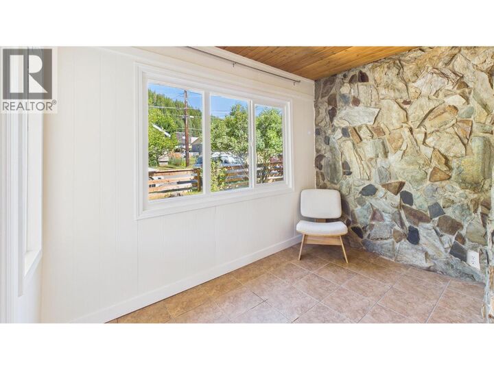 Property Photo: 254 Ritchie Street BC V1A 1L9