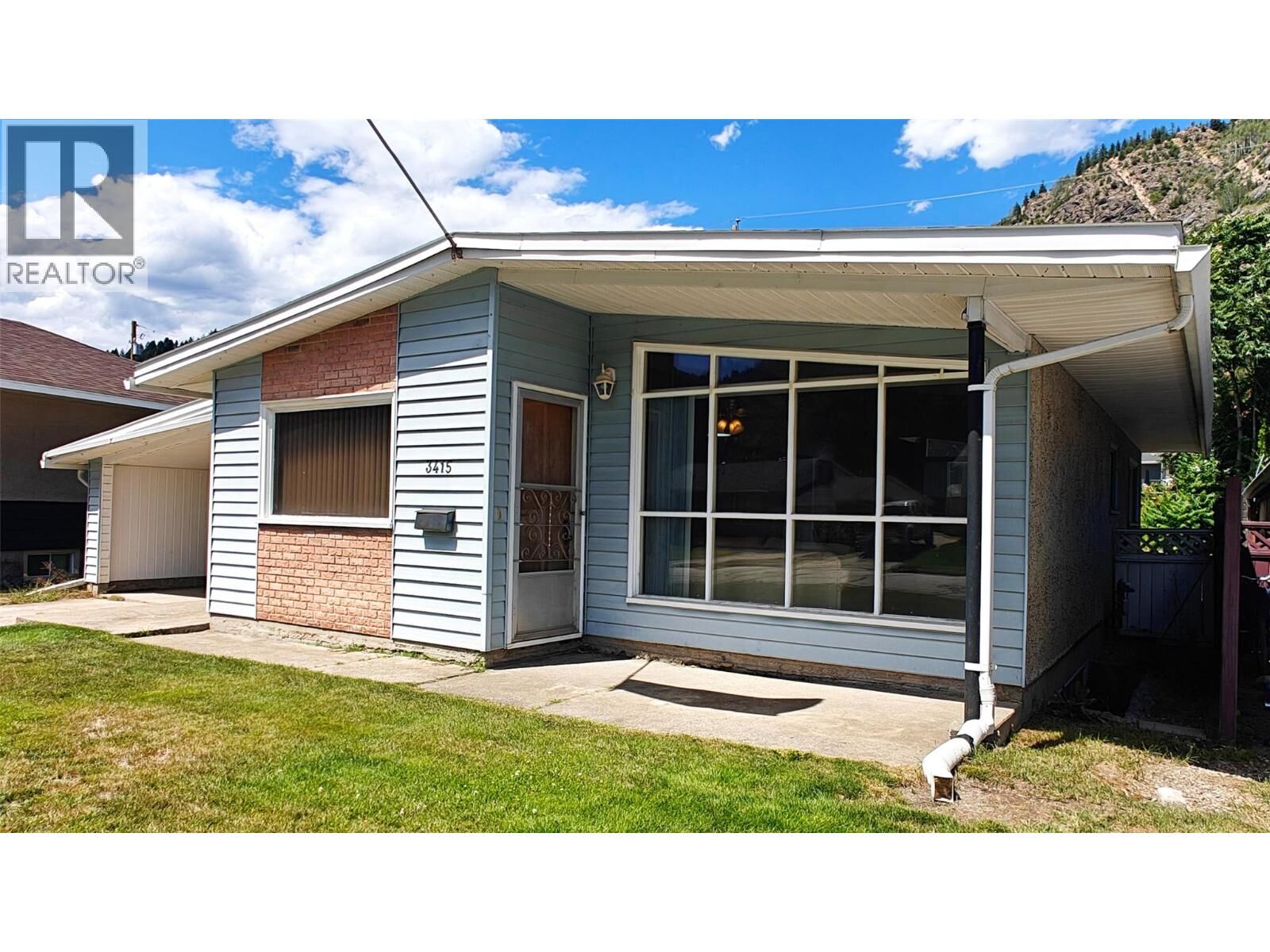 Property Photo:  3415 Marigold Drive  BC V1R 2X7 