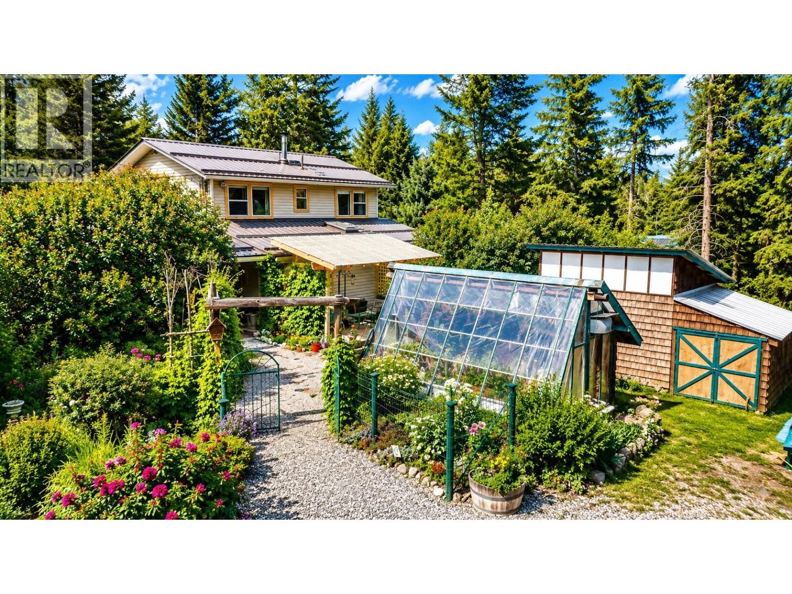 Property Photo: 6681 Barnett Road BC V0K 2E2