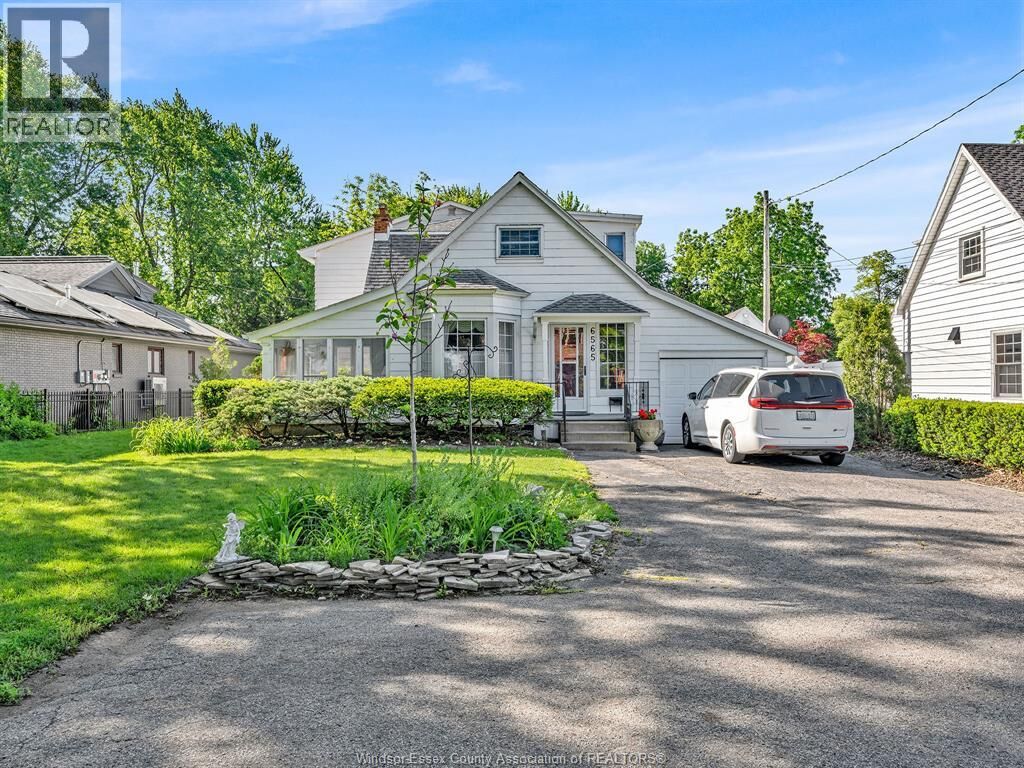 Property Photo:  6565 Riverside Drive East  ON N8S 1C1 