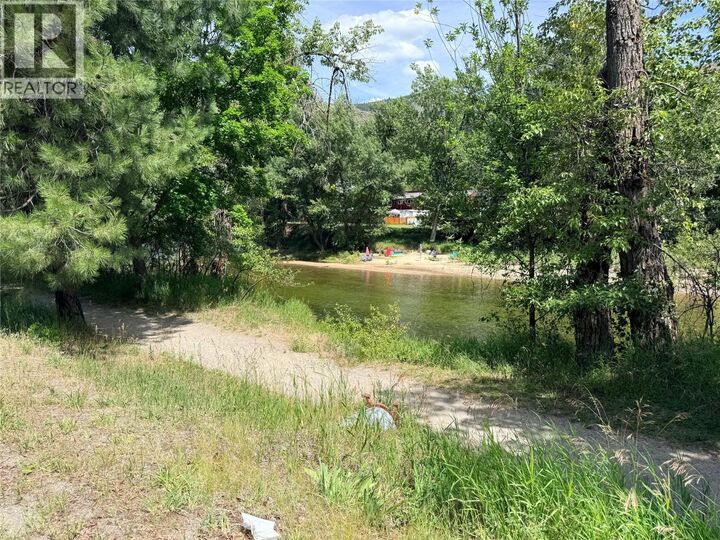 Property Photo: 7727 Riverside Drive BC V0H 1H0