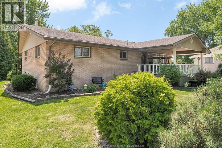 Property Photo:  316 East Ruscom River Road  ON N0R 1S0 