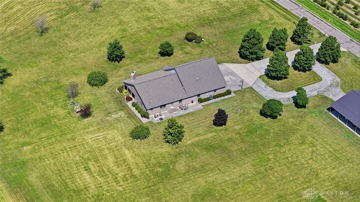 Property Photo: 8400 N Montgomery County Line Road OH 45309