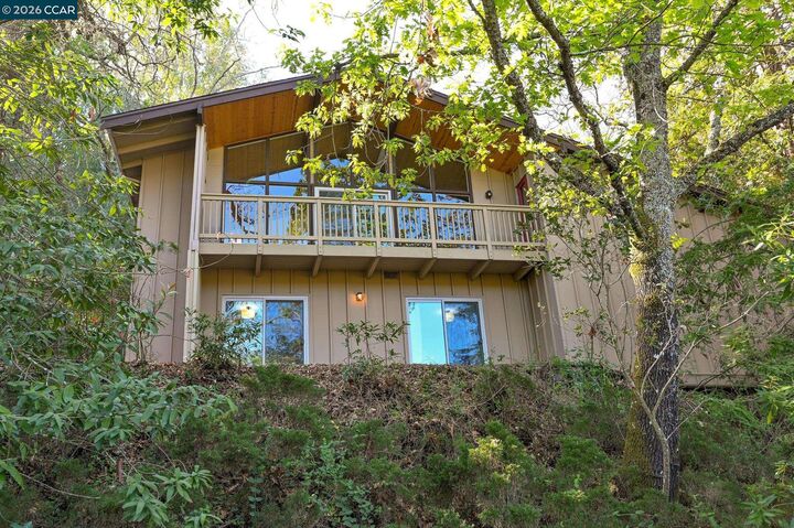 Property Photo:  859 Mountain View Dr  CA 94549 