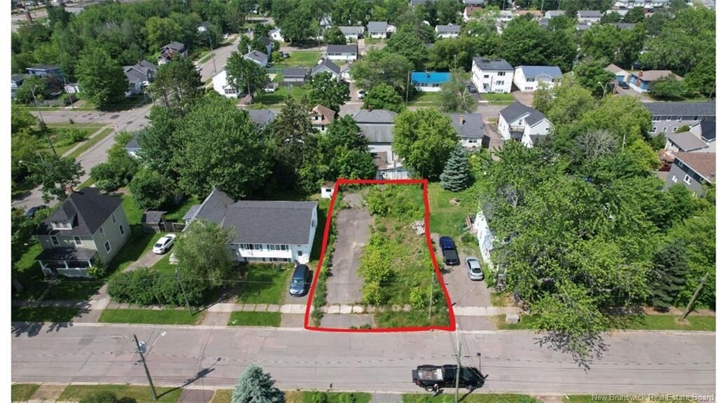 Property Photo:  77 Cedar Street  NB E1C 7L3 