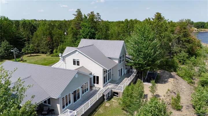 Property Photo:  72 Cottage Road  NB E4B 4A3 