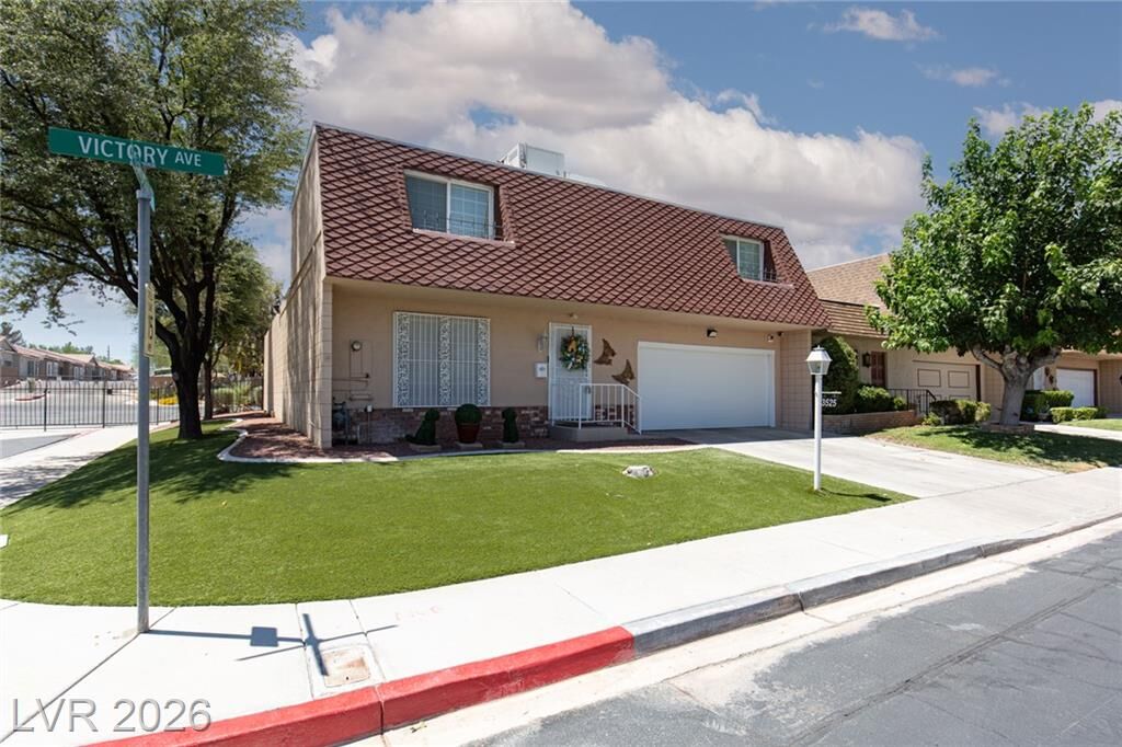 Property Photo:  3525 Victory Avenue  NV 89121 