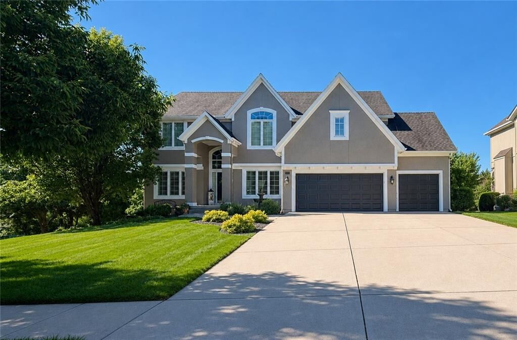 Property Photo:  2901 W 144th Terrace  KS 66224 