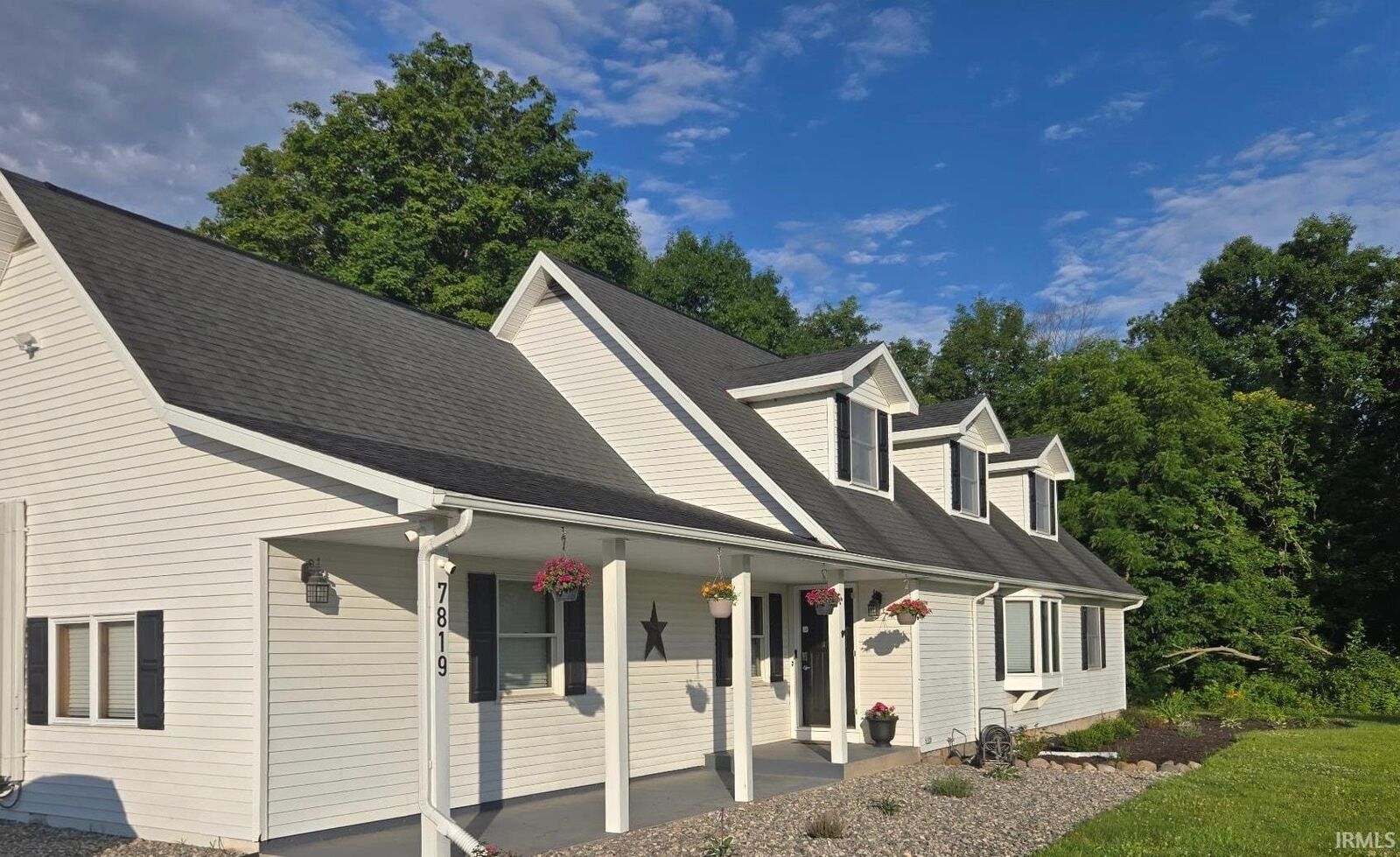 Property Photo: 7819 Greenwell Road IN 46723
