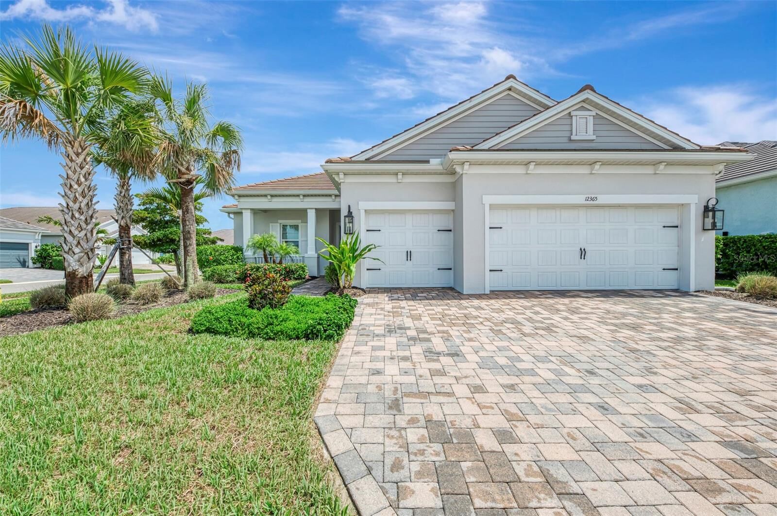 Property Photo:  12365 Vieste Court  FL 34293 