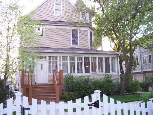 Property Photo:  431 S Harvey Street E  IL 60302 