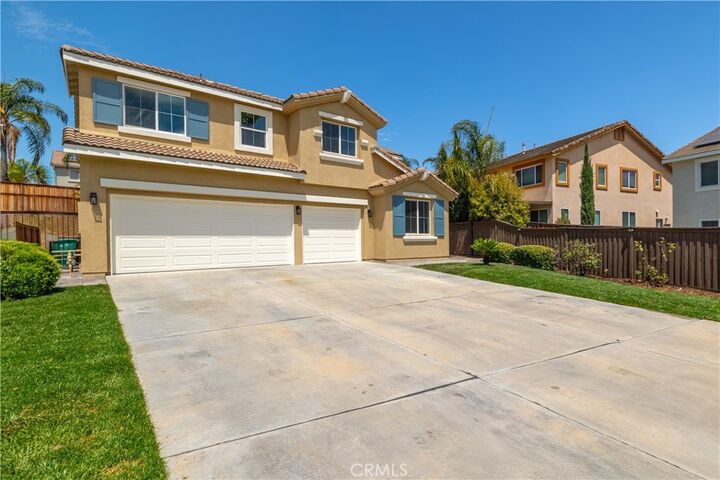 Property Photo: 23626 Black Oak CA 92562