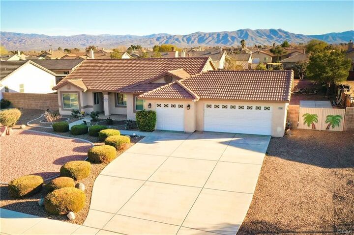 Property Photo: 21245 Cask Court CA 92308