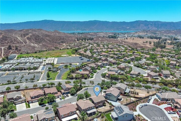 Property Photo:  41005 Crimson Pillar Lane  CA 92532 