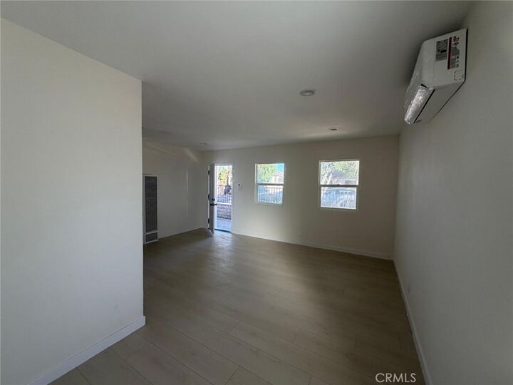 Property Photo:  10633 Laurel Canyon Boulevard 1  CA 91331 
