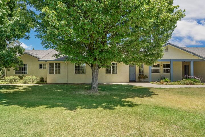 Property Photo: 11220 N Golfview Road CA 95240