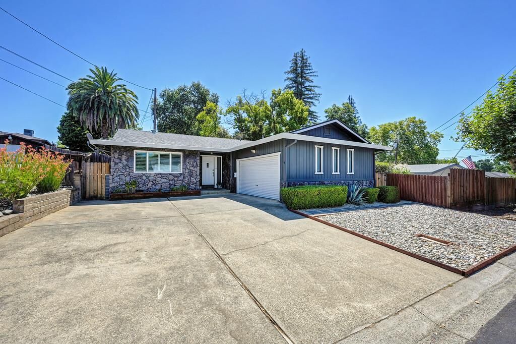 Property Photo: 507 King Road CA 95678