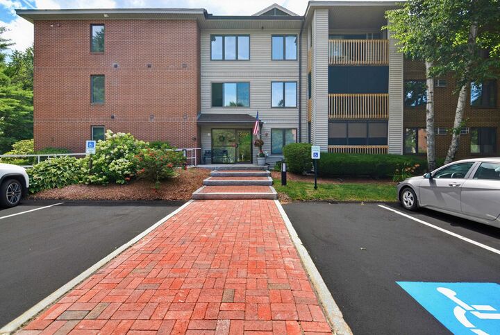 Property Photo:  500 Candlewood Park Drive  NH 03062 