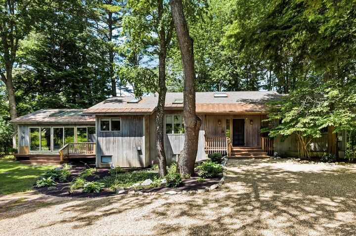 Property Photo:  2 Corson Lane  NH 03824 