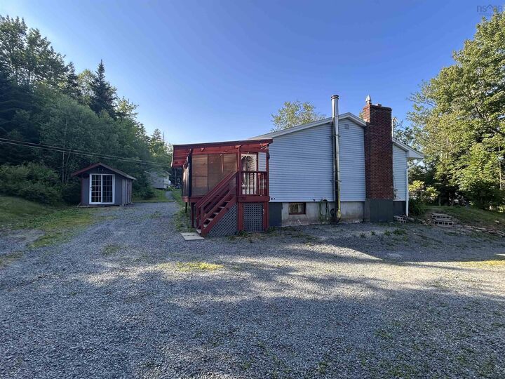 Property Photo:  20 Quarry Road  NS B4E 1T2 
