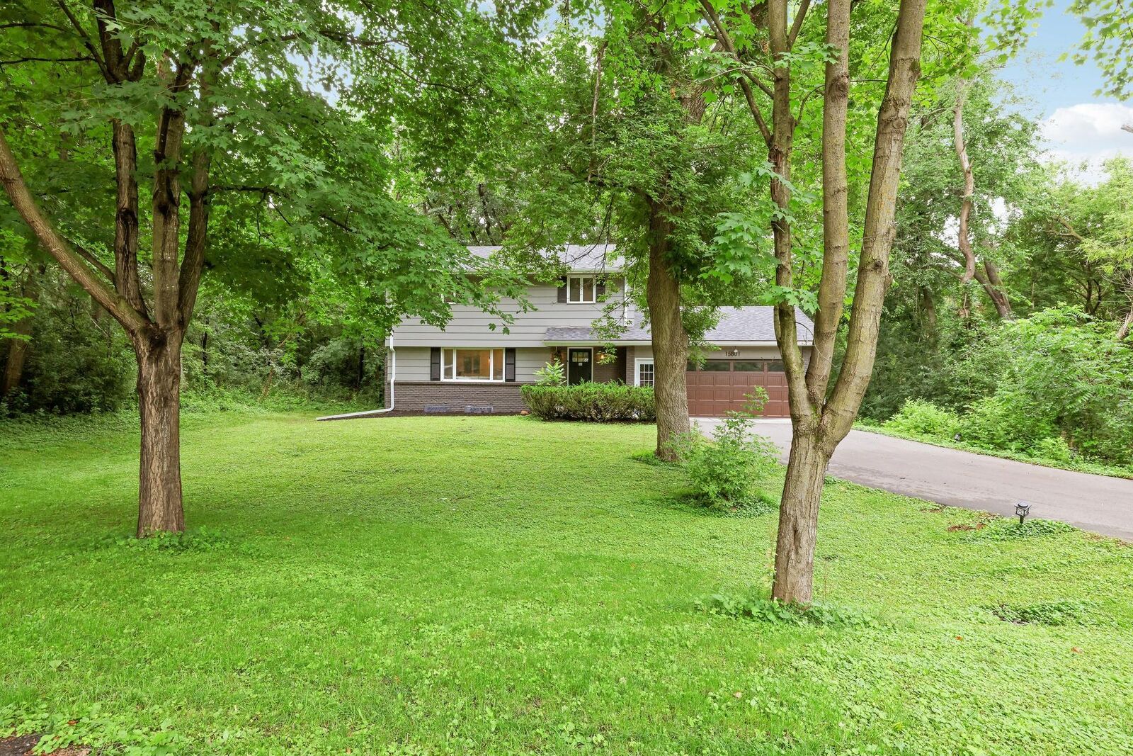 Property Photo:  15801 Day Place  MN 55345 