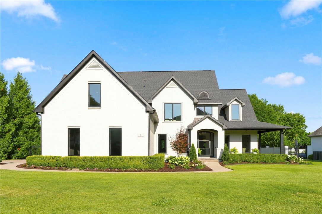 Property Photo:  8 Sherwood Drive  AR 72758 