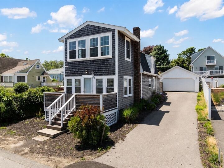 Property Photo:  29 Aquidneck Ave  RI 02871 