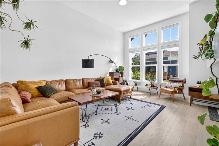 Property Photo:  199 Magnolia Way SE  AB T3M 3M7 