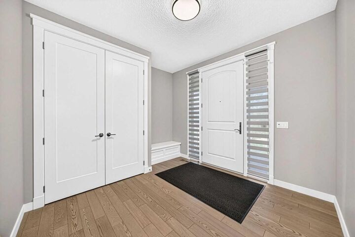 Property Photo:  33 Aspen Summit Circle SW  AB T3H 0Z7 