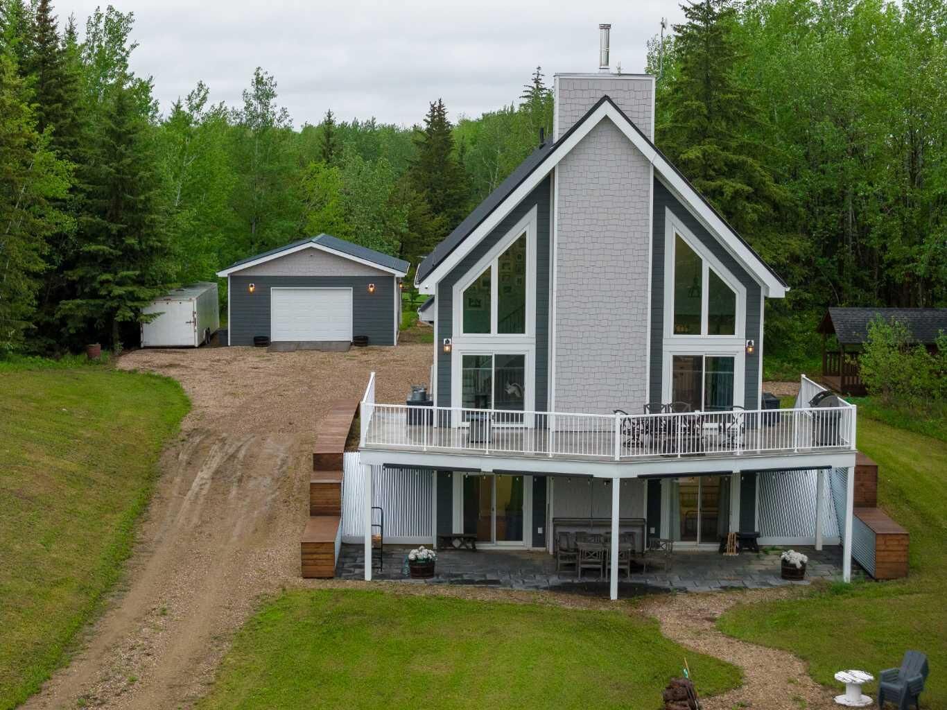 Property Photo: 190061 Twp Rd 654 9 AB T0A 0M0
