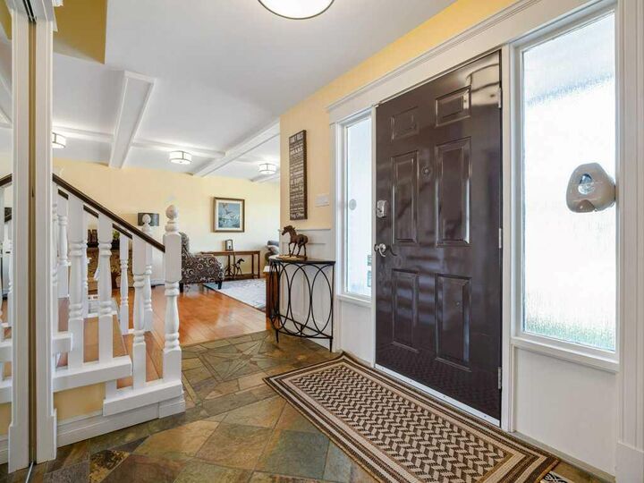 Property Photo:  39 Eton Road W  AB T1K 4T9 