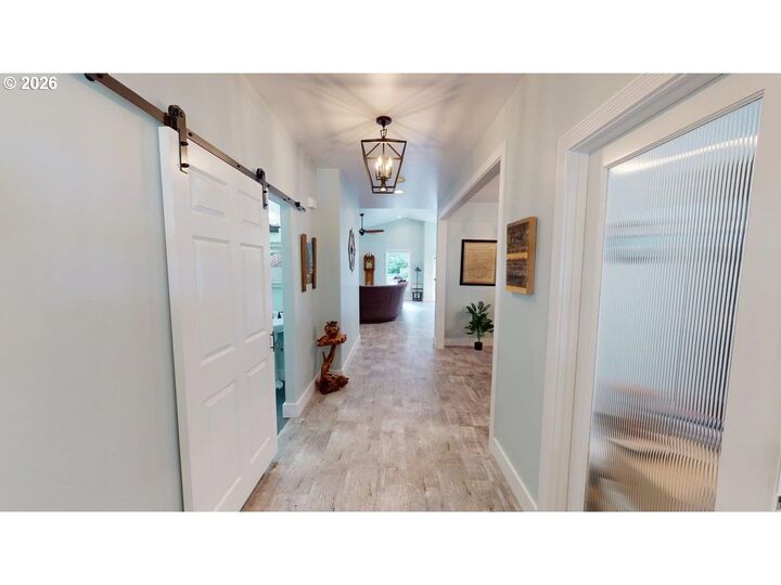 Property Photo:  917.5 7th St  OR 97415 