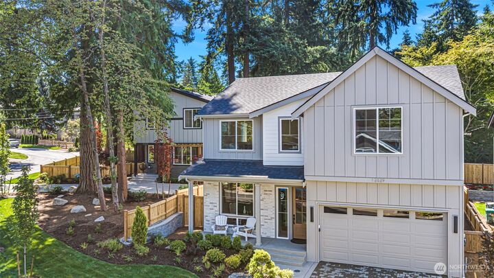Property Photo: 12829 NE 78th Place WA 98033