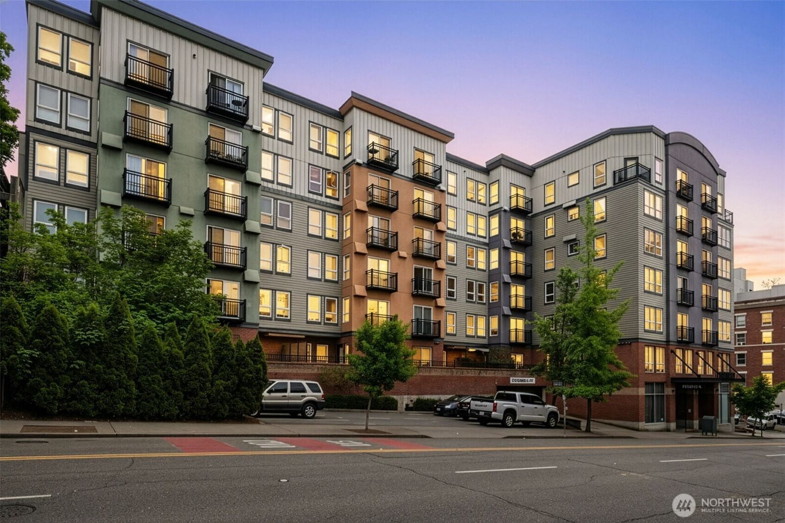 Property Photo: 108 5th Avenue S 720 WA 98104