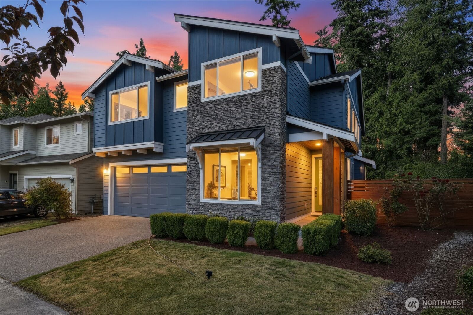 Property Photo:  13165  176th Avenue E  WA 98391 