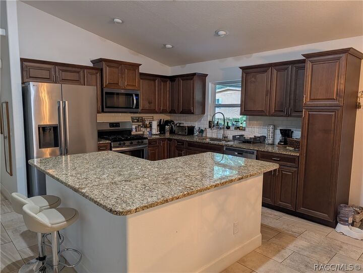 Property Photo:  9711 S Berkshire Avenue  FL 34452 