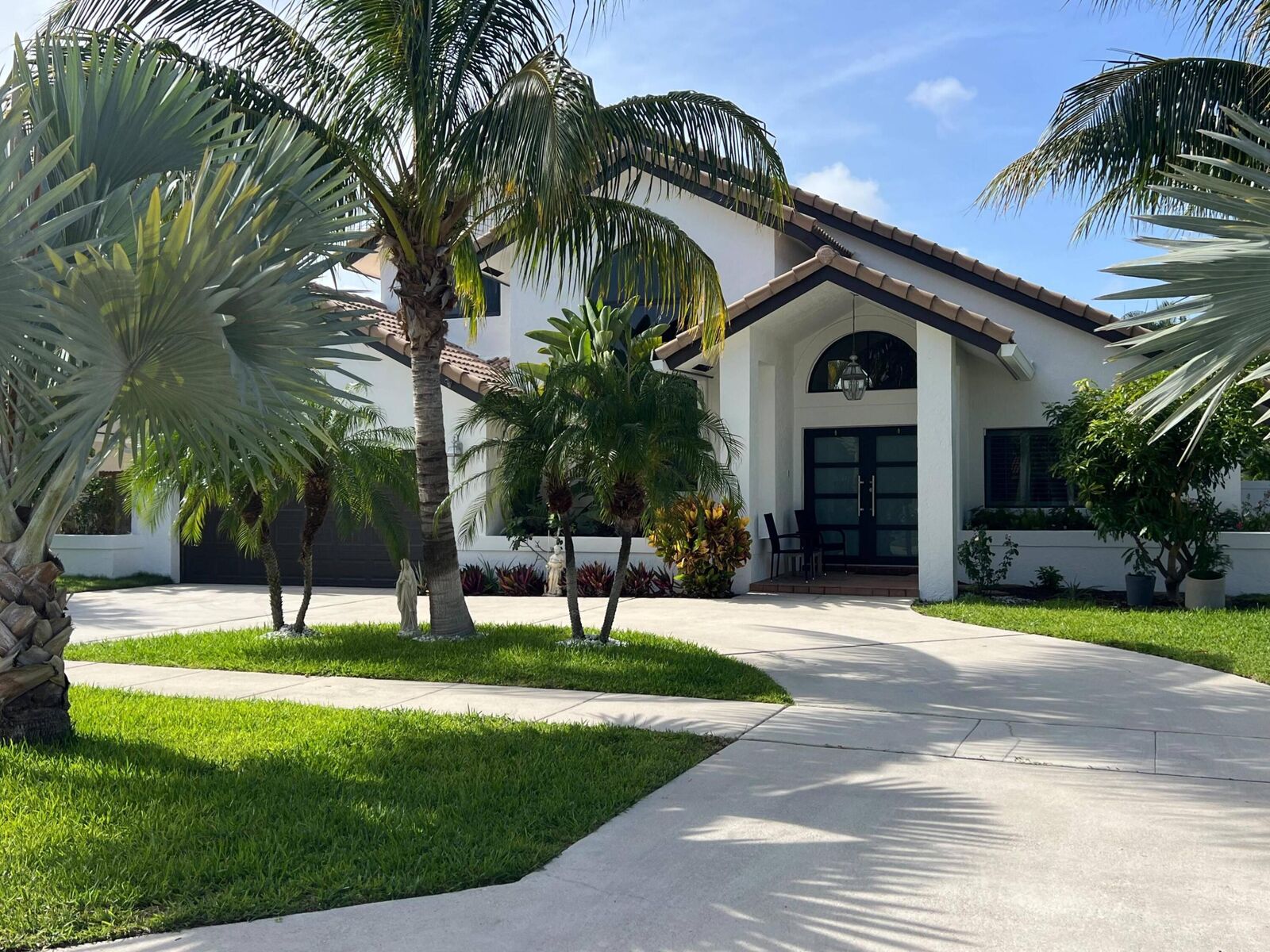 Property Photo: 349 Seneca Lane FL 33487