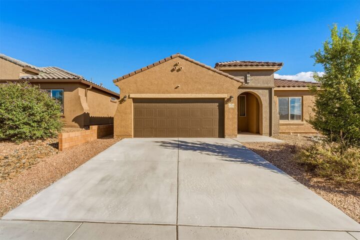 Property Photo: 4729 Hojas Verdes NM 87507