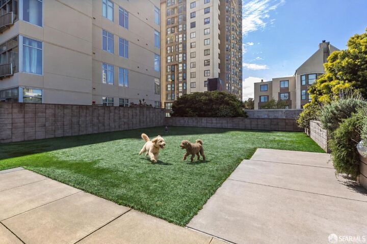 Property Photo: 1310 Fillmore Street Ph2e CA 94115